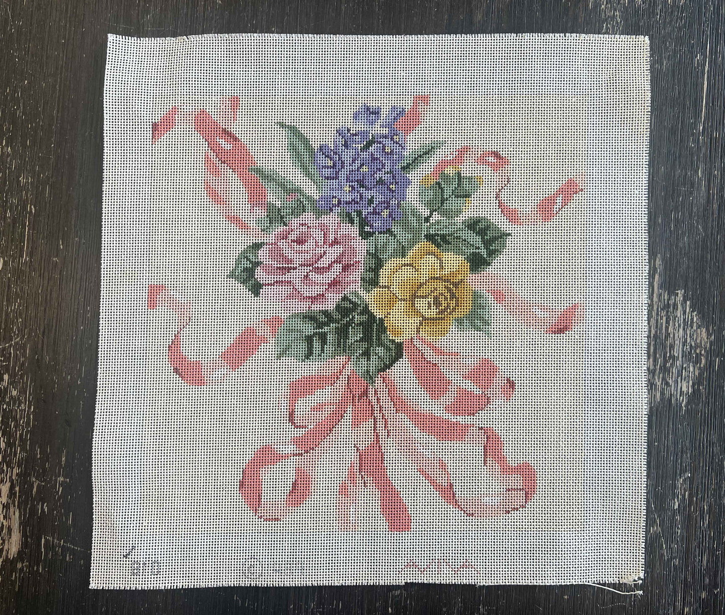 Vintage Aviva Canvas - Floral Bouquet